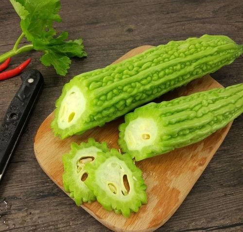 吃瓜不吐籽急救指南,轻松应对意外口腔危机