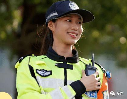 女铁骑吃瓜,揭秘网络热点的背后故事